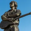 Dev Gitar Heykelleri – Müziği Her An Yaşayan Şehirler!