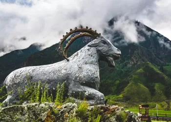 Dev Keçi Heykelleri Nasıl Yapılır? Nerelerde Kullanılır?