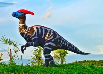 Dinozor Heykelleri Nasıl Yapılır? – Eğlence Figürlerin Arka Planı