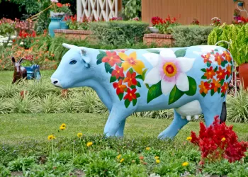 İnek Heykelleri Nasıl Yapılır? – İnek Heykelleri Fiyatları Nasıl Belirlenir?